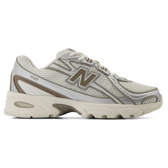 New Balance 740